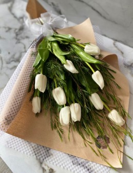 Beyaz Lale Buketler çiçek gönder
