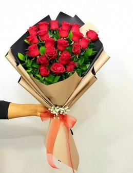 Özel Tasarım 21 Kırmızı Gül Buketi Buketler çiçek gönder