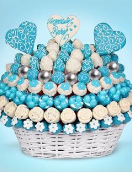 Party Baby Boy Bebek Hediyesi Meyve Sepeti ve Çikolatalar çiçek gönder