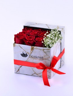 Kutuda Kırmızı Güller Kutuda Çiçek çiçek gönder