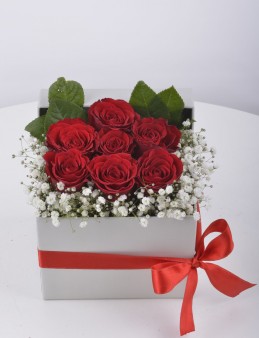 Peri Masalı Kırmızı Güller  çiçek gönder