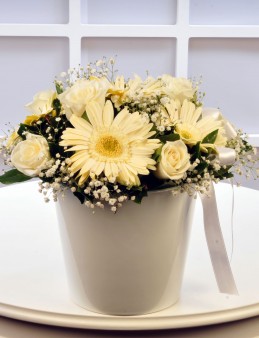 Beyaz Meleğime Aranjmanı Aranjmanlar çiçek gönder