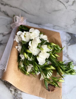  Sade Beyaz Lisianthus Buketi Buketler çiçek gönder