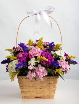 Çiçekçi Sepetinde Kır Çiçeği Arajmanı  çiçek gönder