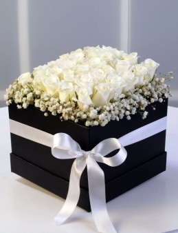 Siyah Tutku Kutuda Çiçek çiçek gönder