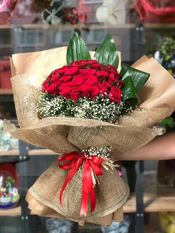 51 Kırmızı Gül Buketi Kız İsteme / Sevgiliye / Arkadaşa Buketler çiçek gönder