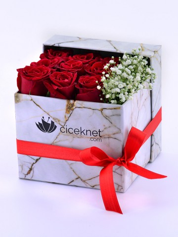 Kutuda Kırmızı Güller Kutuda Çiçek çiçek gönder