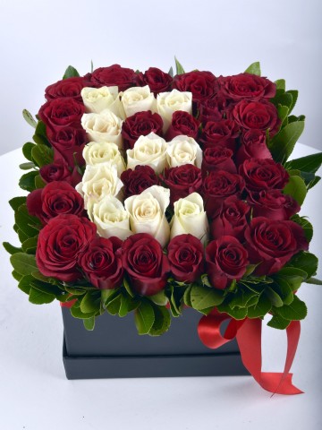 Kalbindeki Harfi Güllerle Yaz Kişiye Özel Baş Harf  Harfli Çiçek çiçek gönder