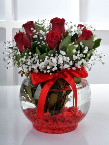 Fanusta 7 Kırmızı Gül Aranjmanlar çiçek gönder